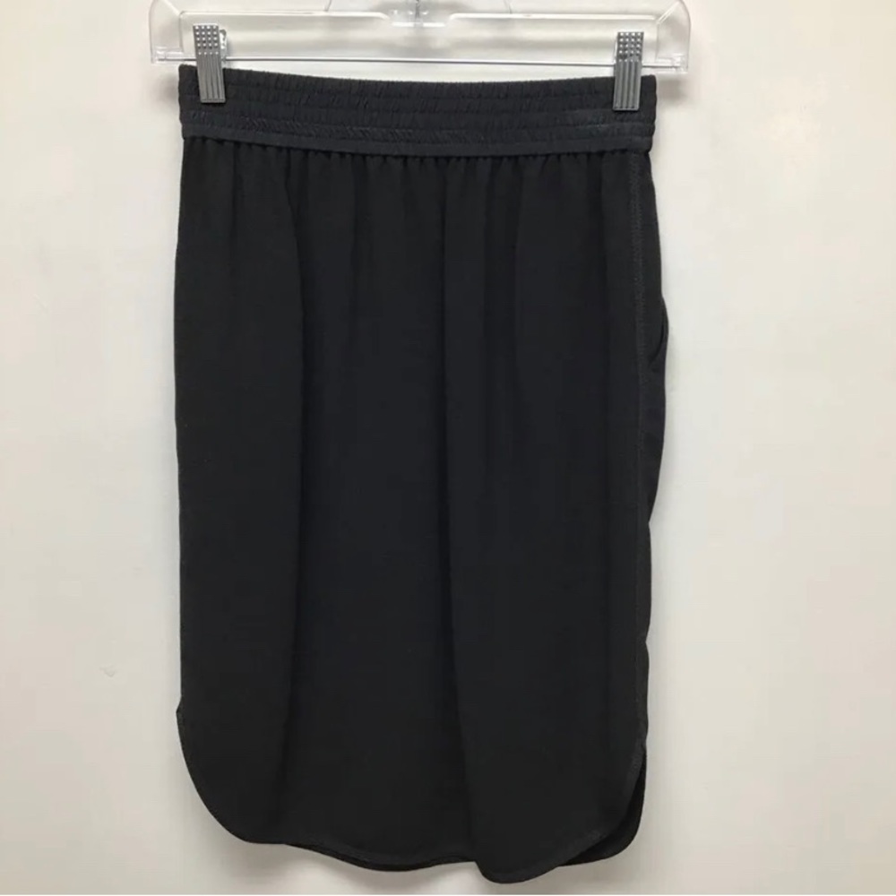 Wilfred Women Pencil Skirt Black Knee Length Slit Curved Hem Elastic Waist S